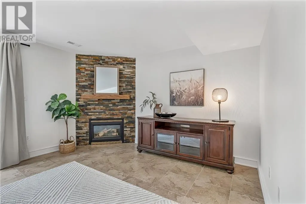 4045 UPPER MIDDLE Road Unit# 46, #46