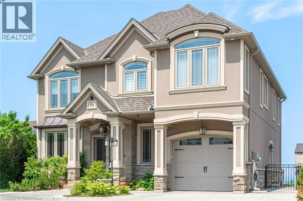 64 SEABREEZE Crescent
