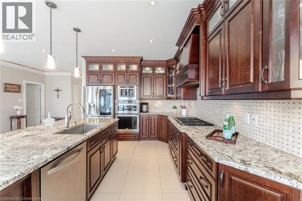64 SEABREEZE Crescent