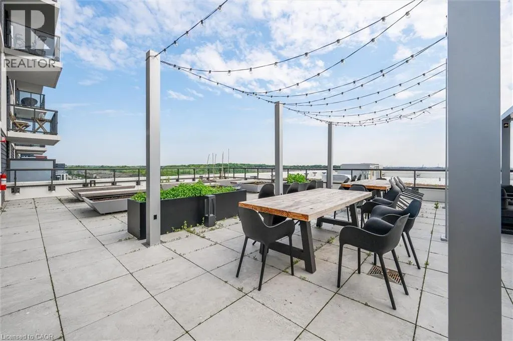 335 WHEAT BOOM Drive Unit# 1210, #1210