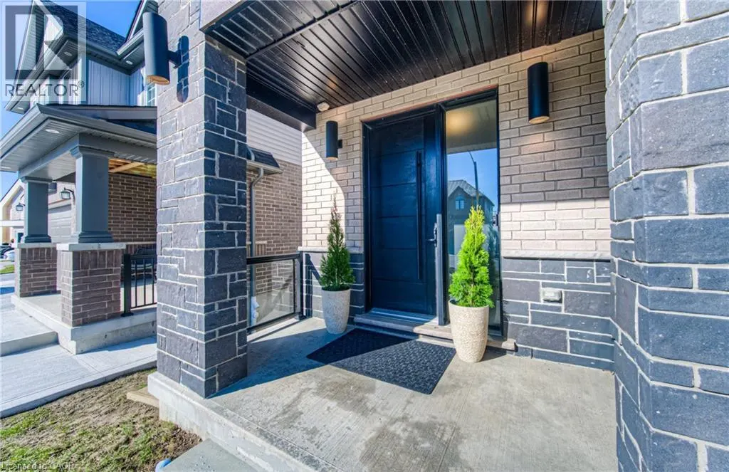 904 THOMAS PEDDER Court