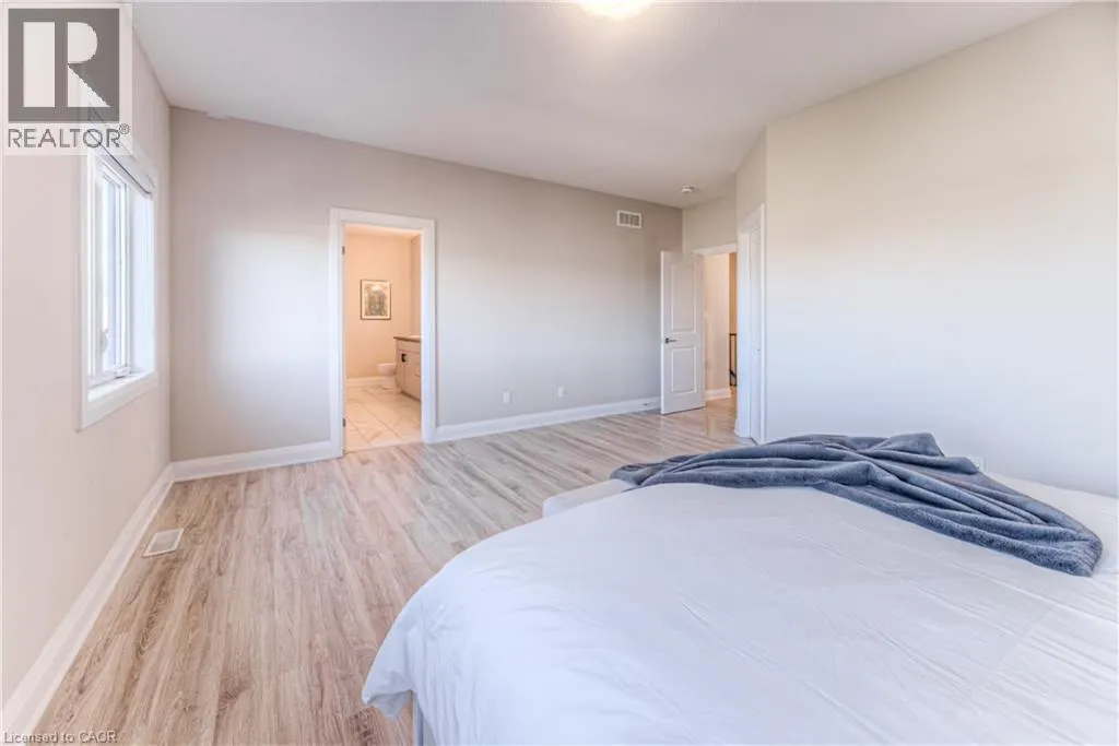 904 THOMAS PEDDER Court