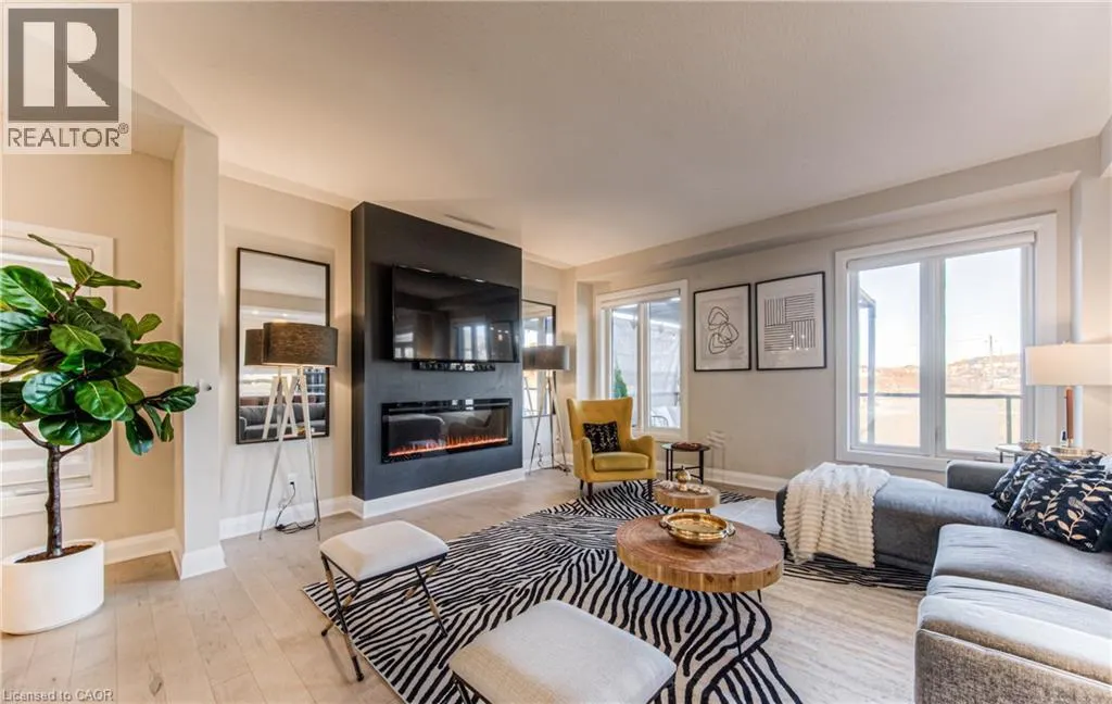 904 THOMAS PEDDER Court