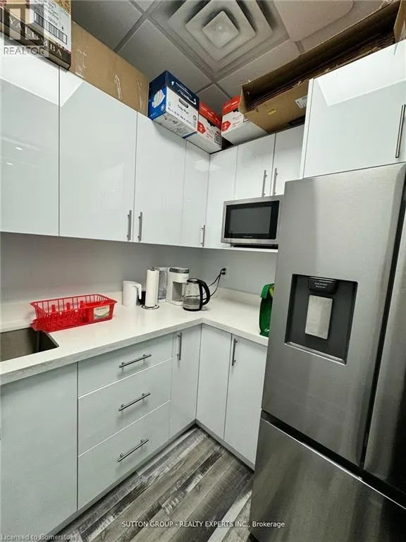 9300 GOREWAY Drive Unit# 205 - 6, #205 - 6