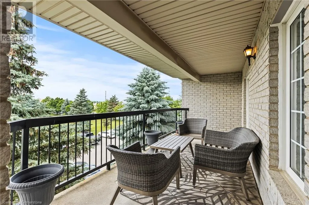 990 GOLF LINKS Road Unit# 301, #301
