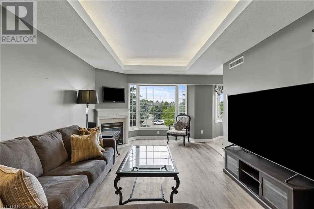990 GOLF LINKS Road Unit# 301, #301