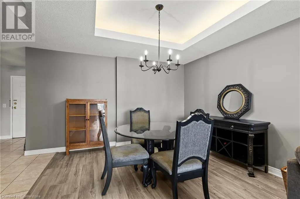 990 GOLF LINKS Road Unit# 301, #301