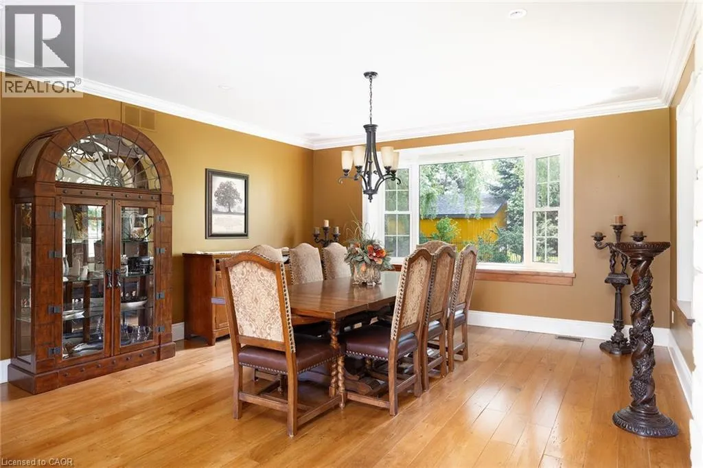 1309 QUEENS BUSH Road