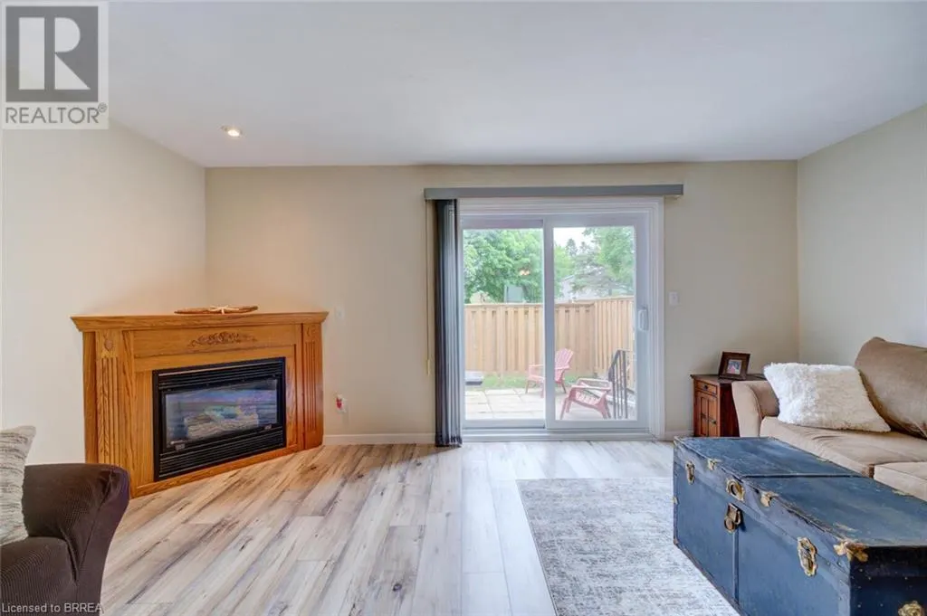 32 MONTCLAIR Crescent Unit# 16, #16