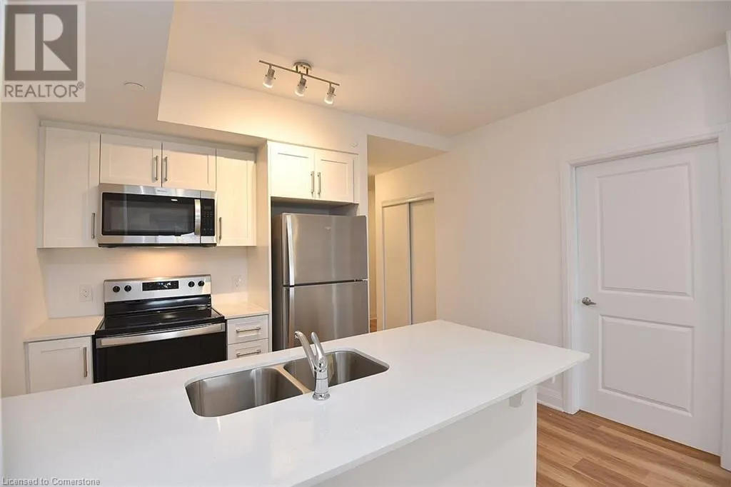 1936 RYMAL Road E Unit# 211, #211