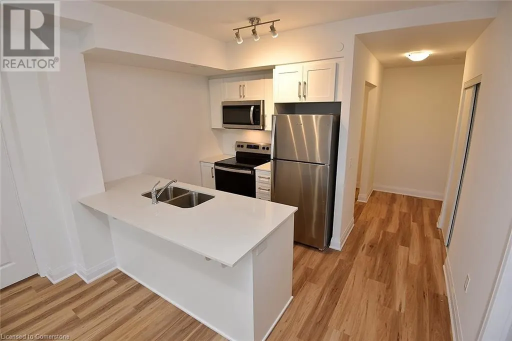 1936 RYMAL Road E Unit# 211, #211