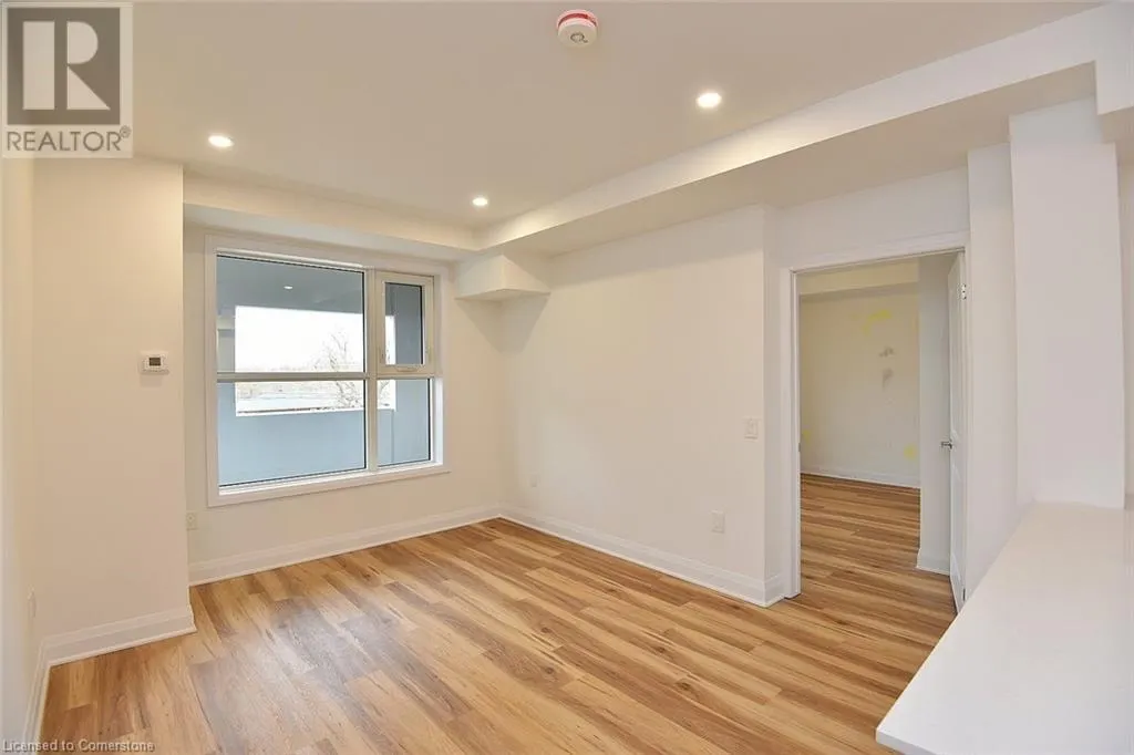 1936 RYMAL Road E Unit# 211, #211