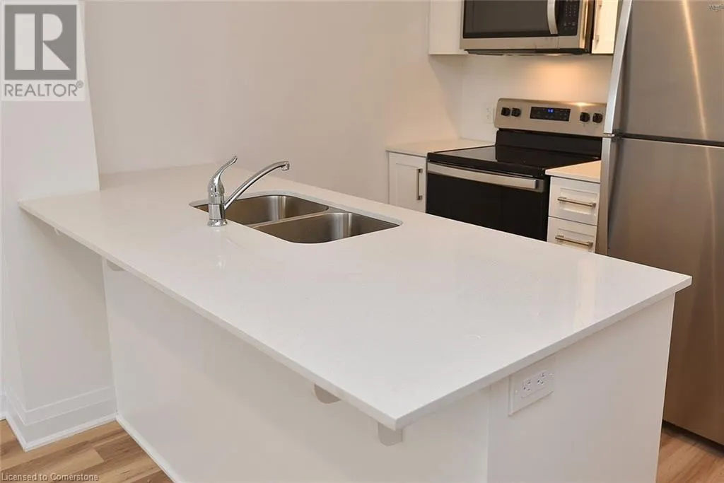 1936 RYMAL Road E Unit# 211, #211