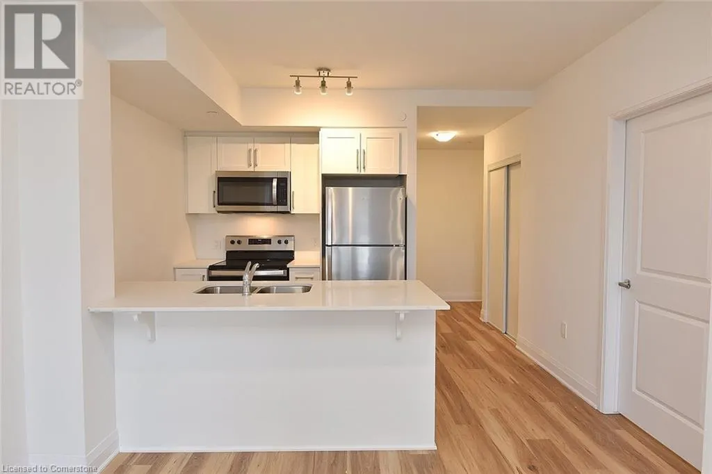 1936 RYMAL Road E Unit# 211, #211
