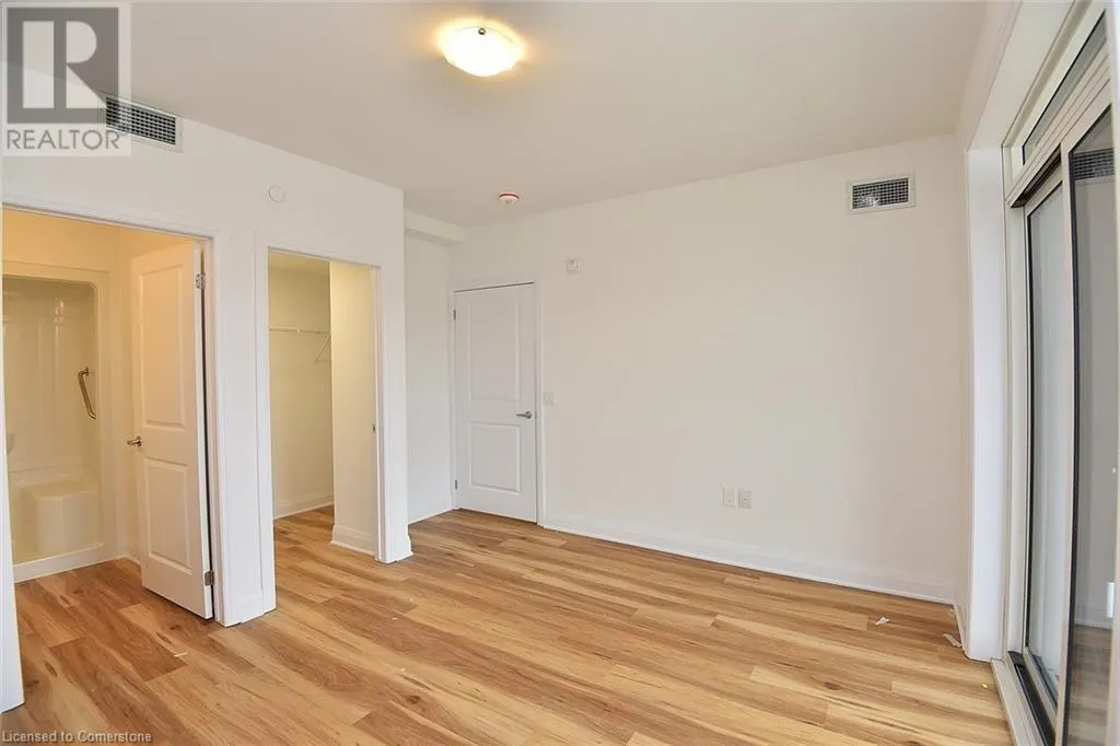 1936 RYMAL Road E Unit# 211, #211