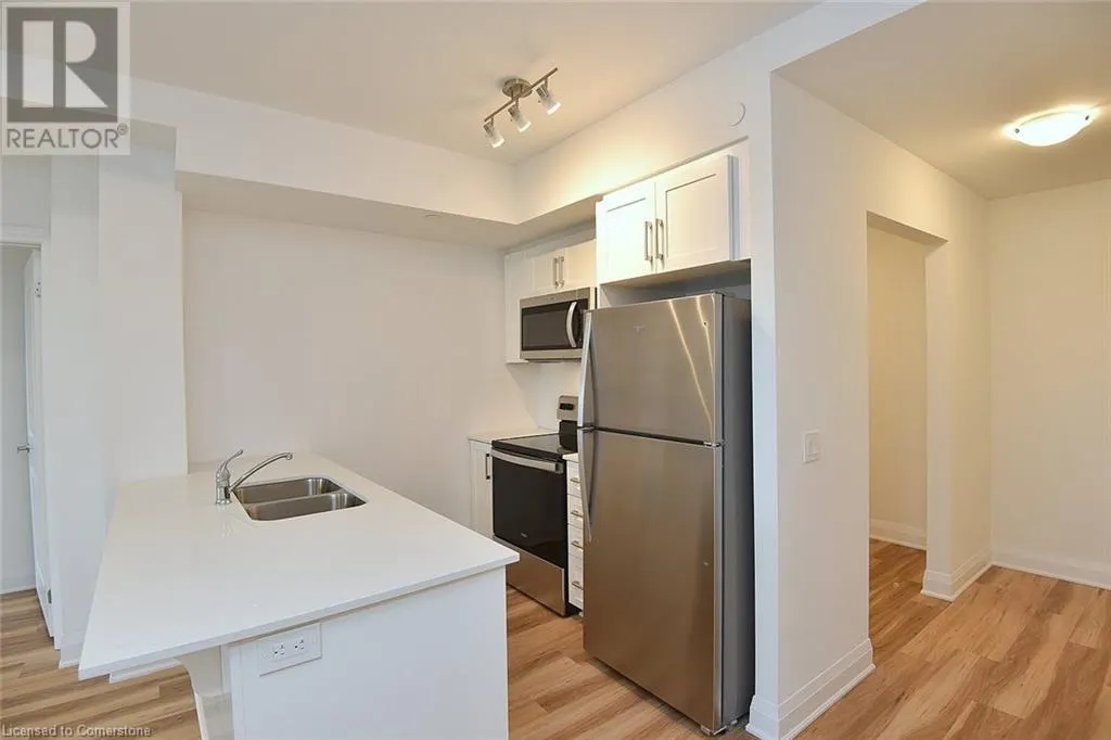 1936 RYMAL Road E Unit# 211, #211