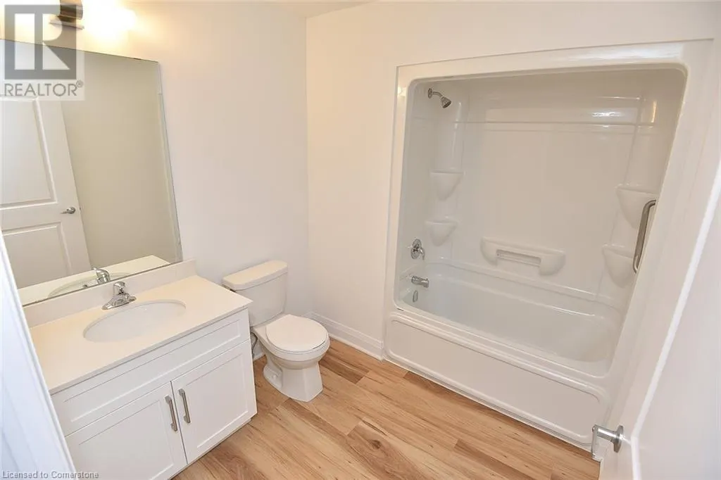 1936 RYMAL Road E Unit# 211, #211