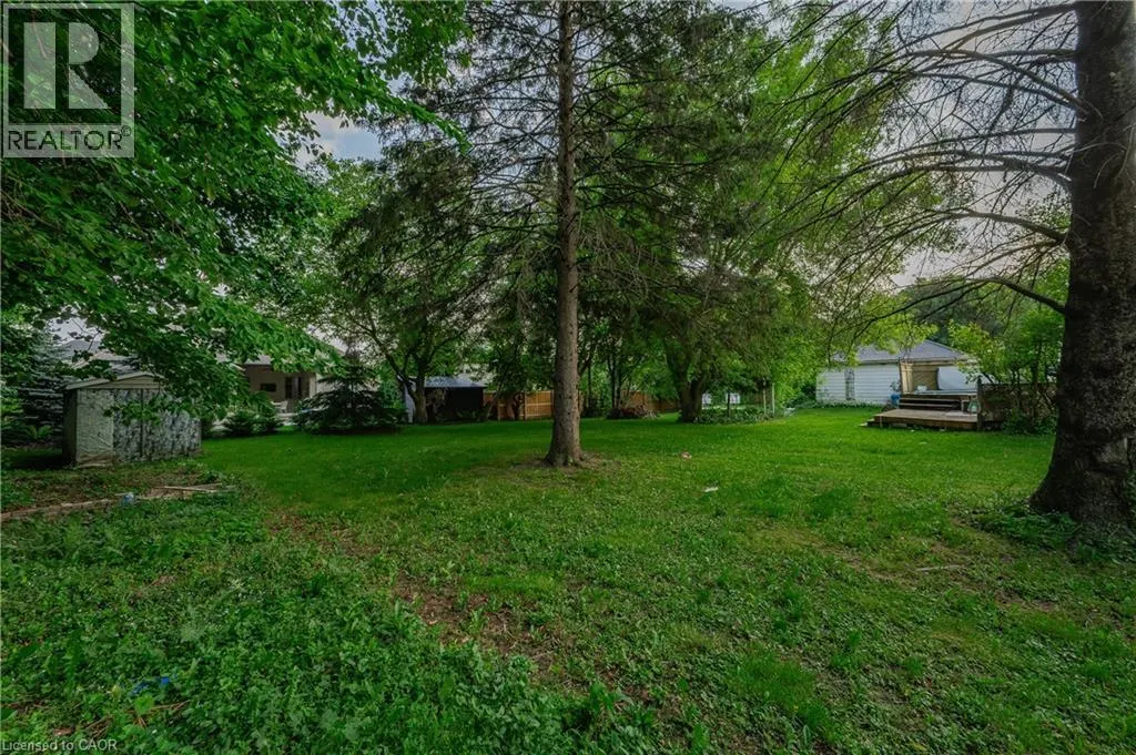 1060 QUEENS BUSH Road