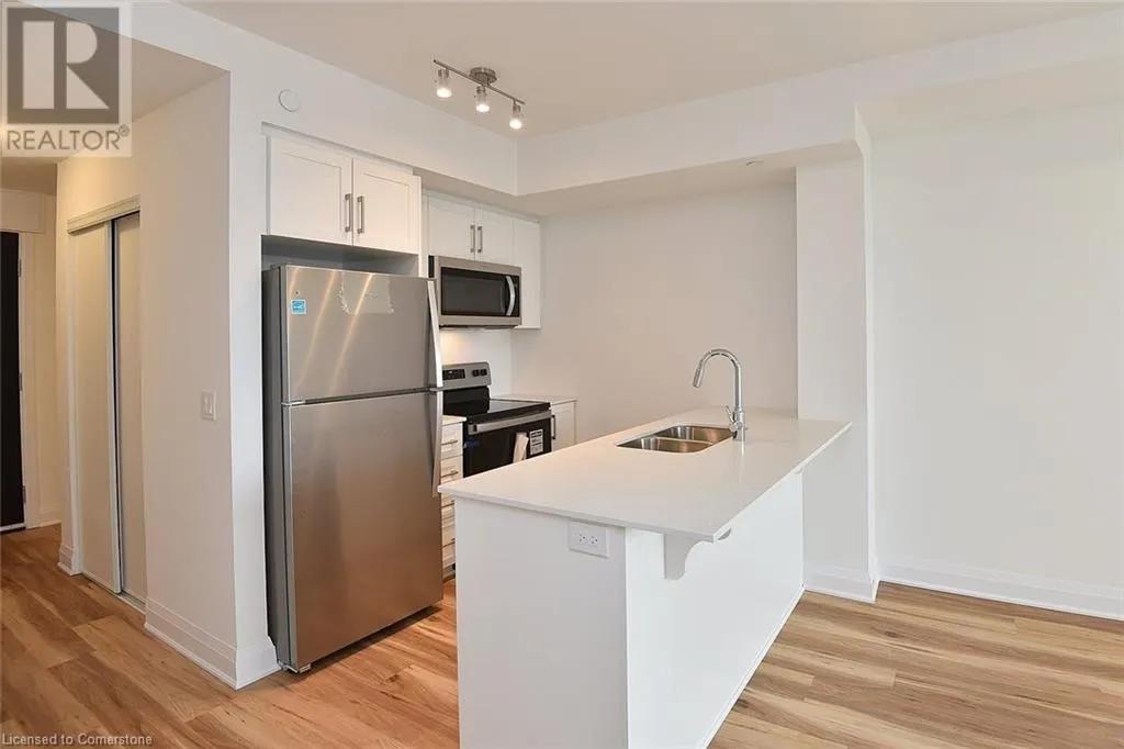 1936 RYMAL Road E Unit# 422, #422