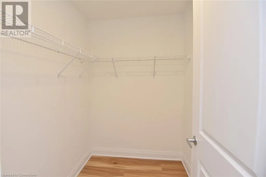 1936 RYMAL Road E Unit# 422, #422