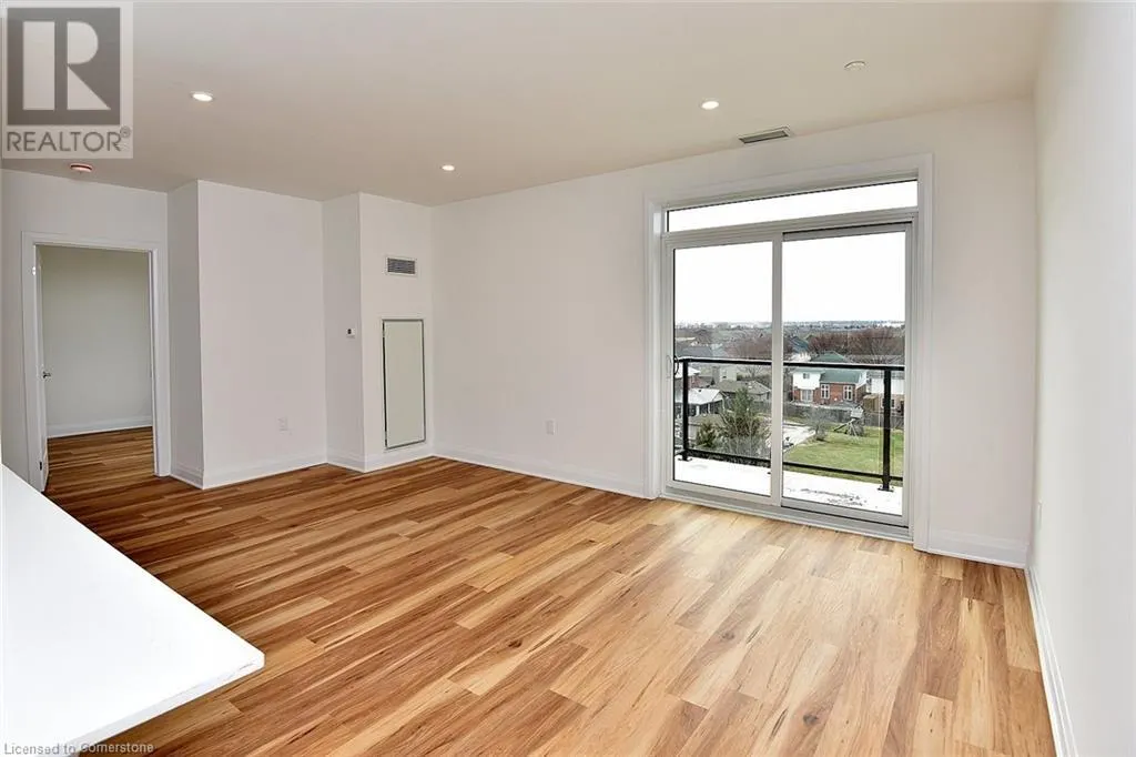 1936 RYMAL Road E Unit# 519, #519