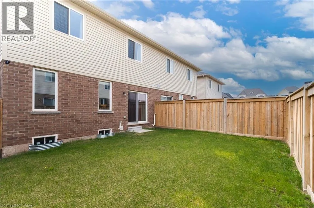 41 FOOTHILLS Lane
