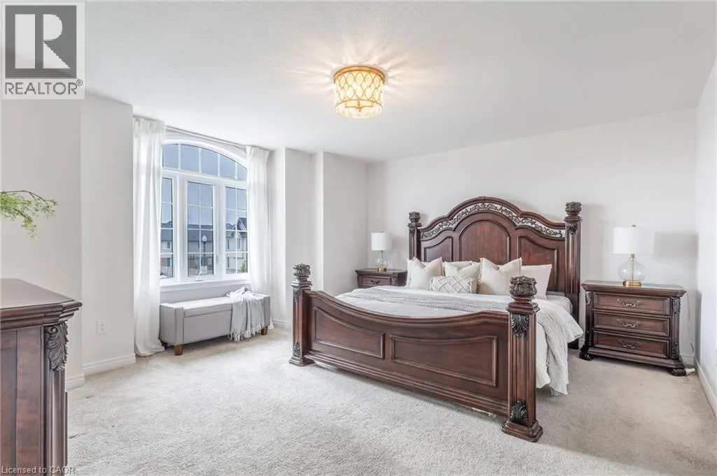 41 FOOTHILLS Lane