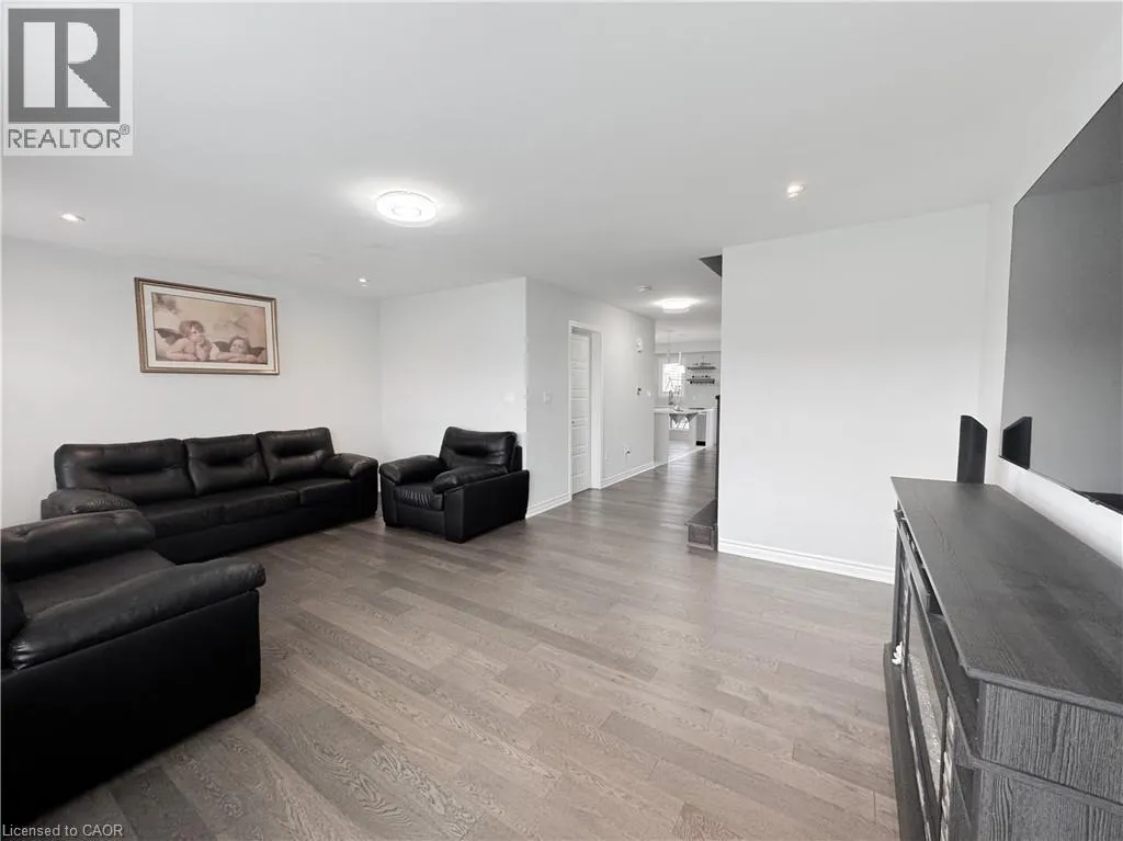1125 LEGER WAY Unit# 6, #6