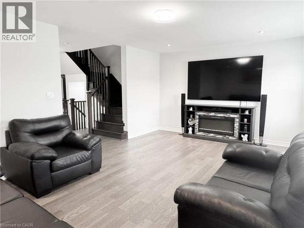 1125 LEGER WAY Unit# 6, #6