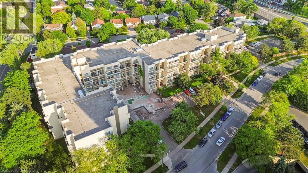 1300 MARLBOROUGH Court Unit# 523, #523