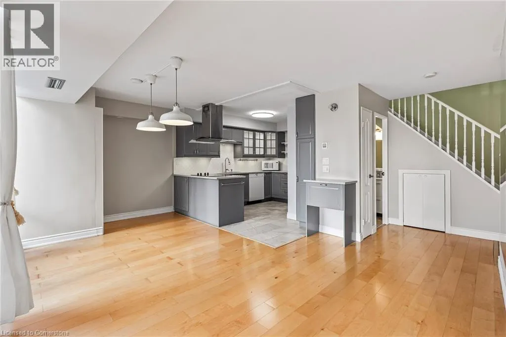 1300 MARLBOROUGH Court Unit# 523, #523