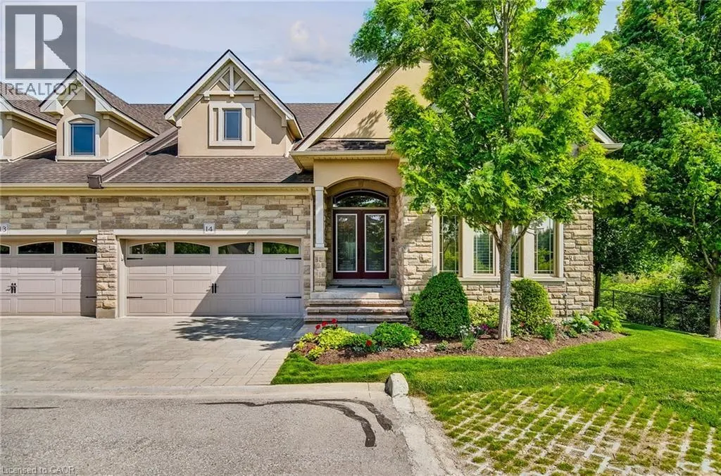 19 SIMMONDS Drive Unit# 14, #14