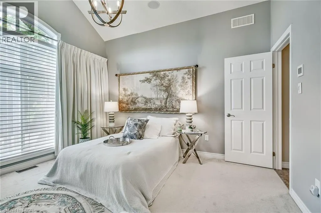 19 SIMMONDS Drive Unit# 14, #14
