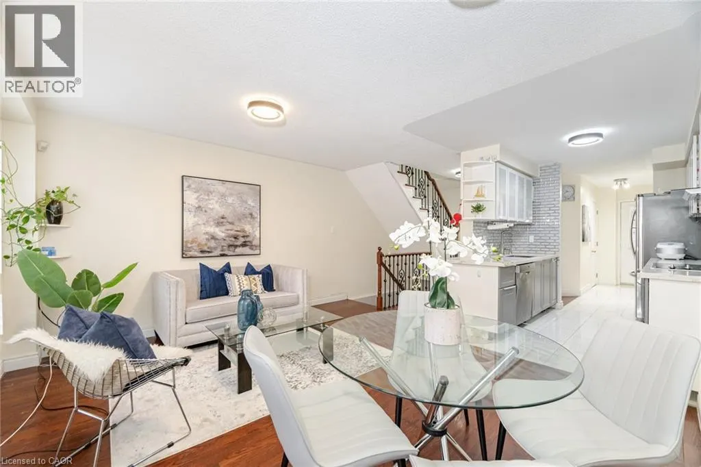 5255 GUILDWOOD Way Unit# 62, #62
