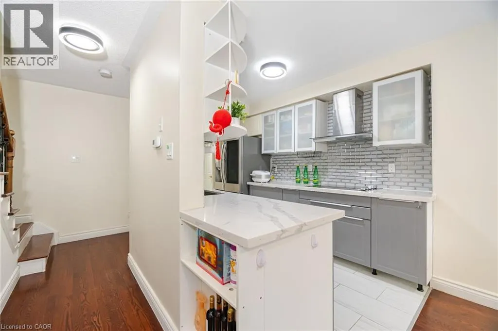 5255 GUILDWOOD Way Unit# 62, #62
