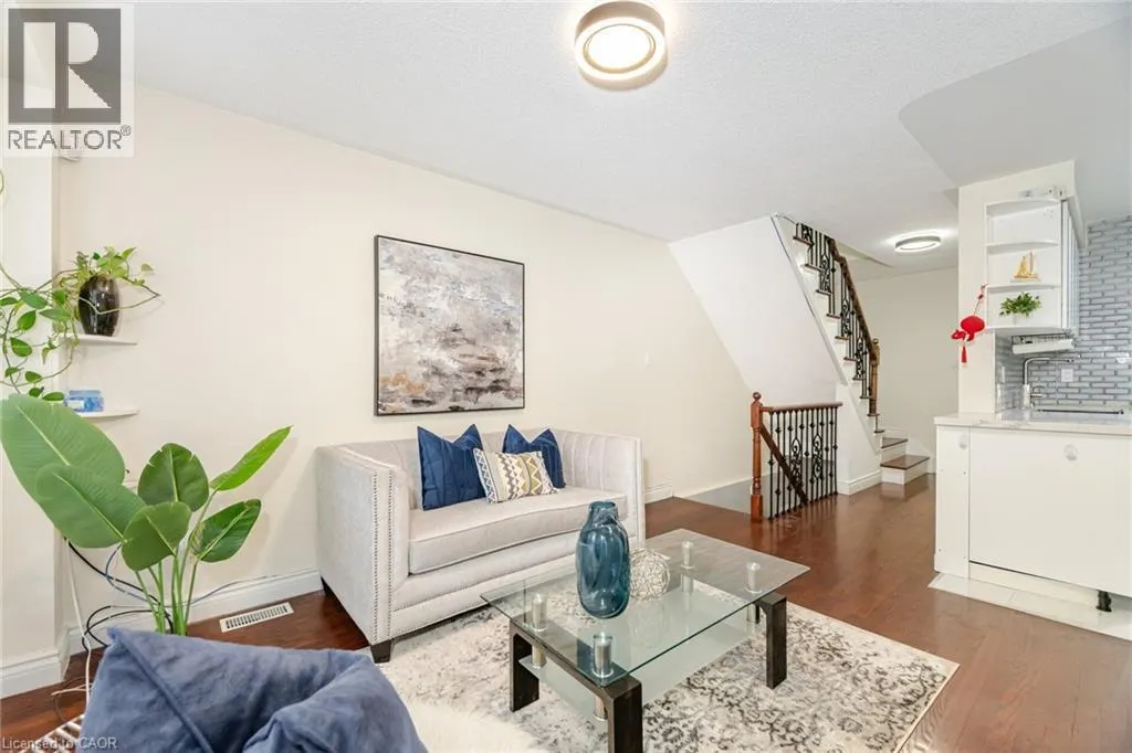 5255 GUILDWOOD Way Unit# 62, #62