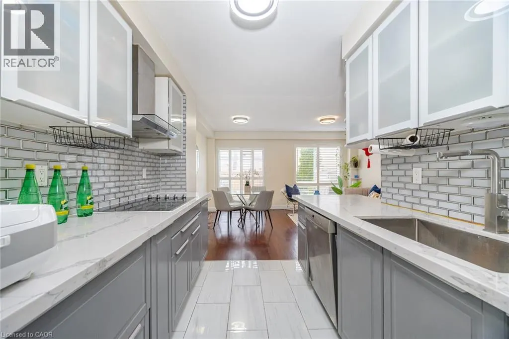5255 GUILDWOOD Way Unit# 62, #62