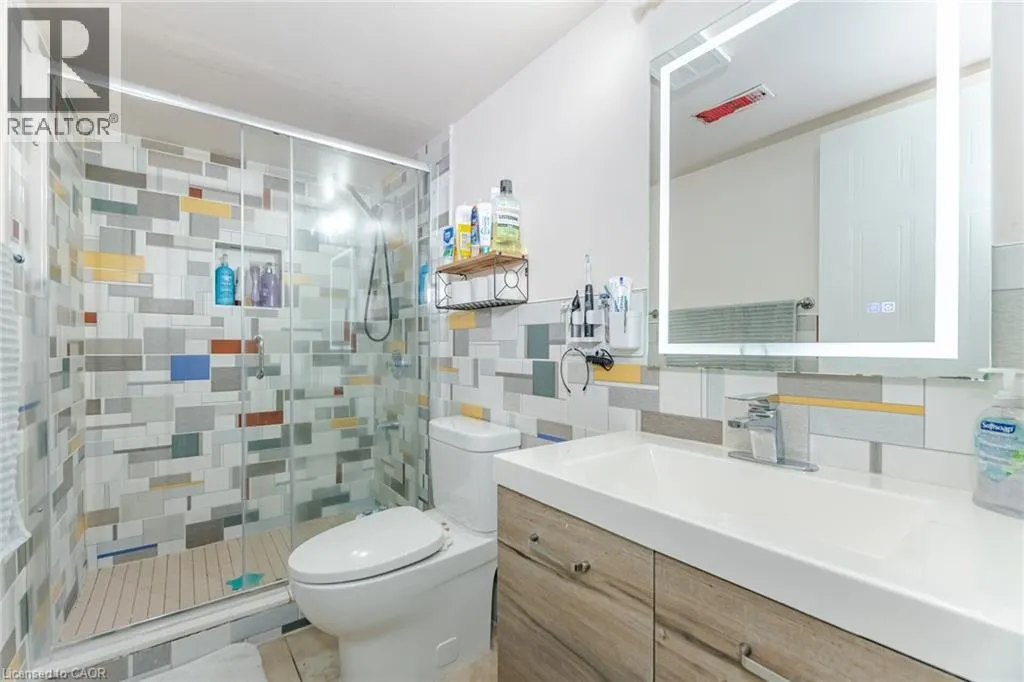 5255 GUILDWOOD Way Unit# 62, #62