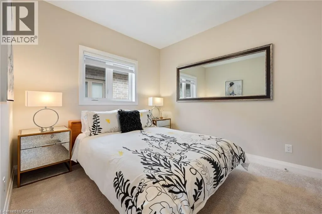 50 VANROOY Trail