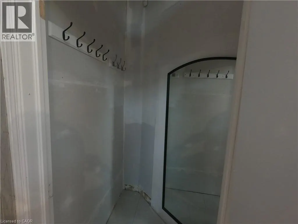 769 SOUTHDALE Road E Unit# 3, #3