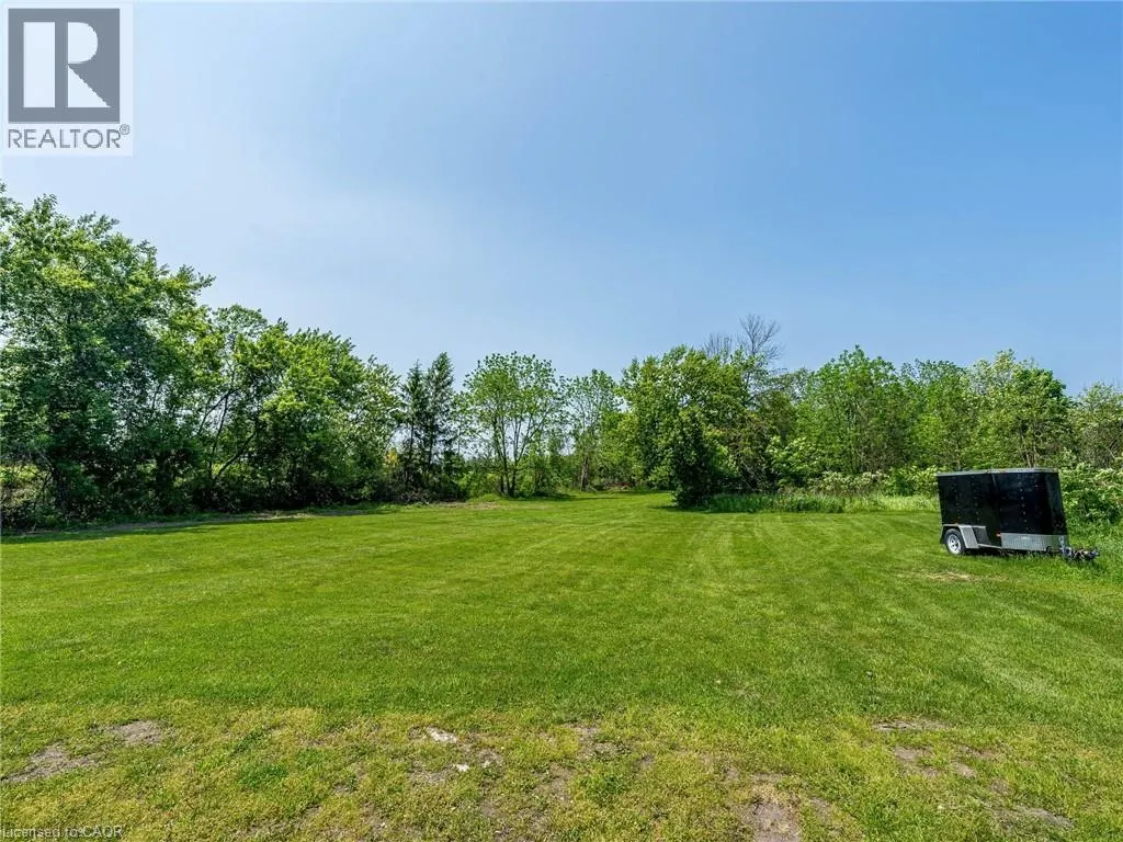 4613 NORTH SERVICE Road