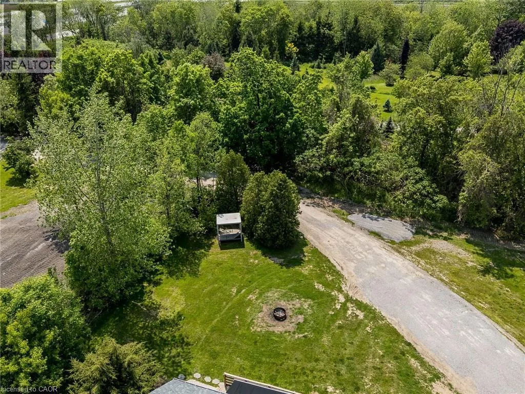 4613 NORTH SERVICE Road