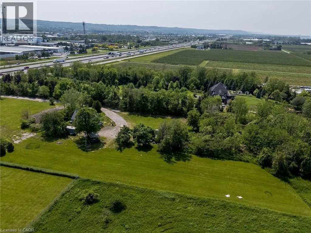 4613 NORTH SERVICE Road