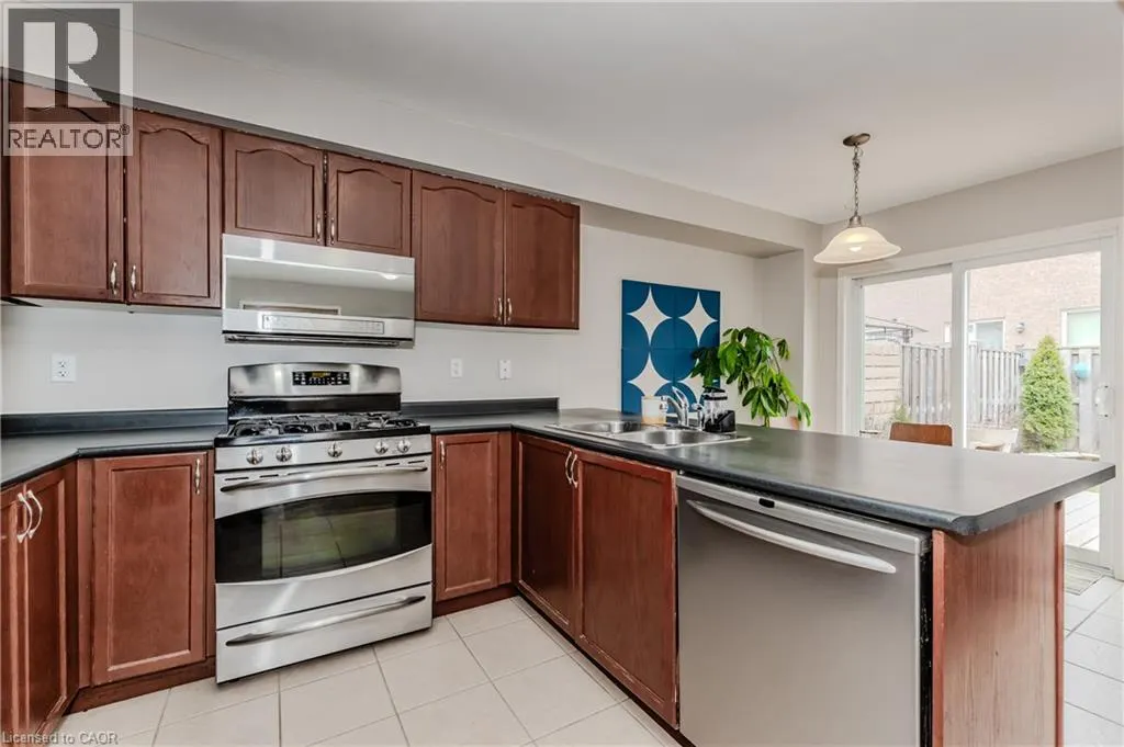 22 ALBERY Road
