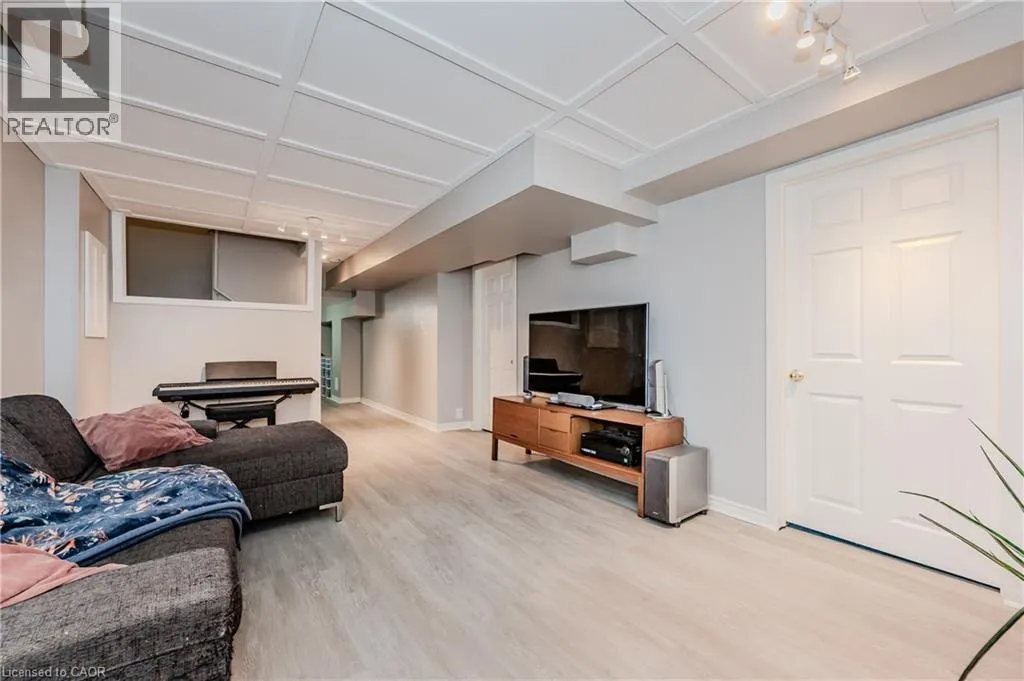 22 ALBERY Road