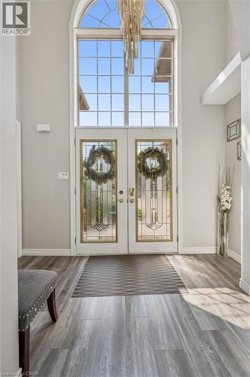 38 SURREY Drive