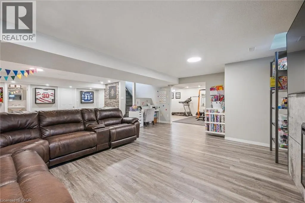 38 SURREY Drive