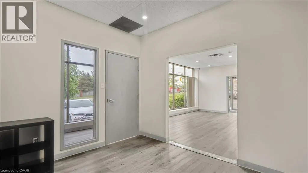2 CASTLEWOOD Boulevard Unit# 12, #12