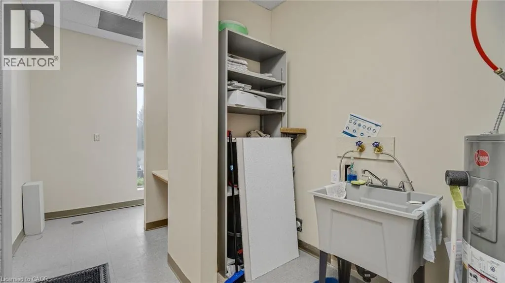 2 CASTLEWOOD Boulevard Unit# 12, #12