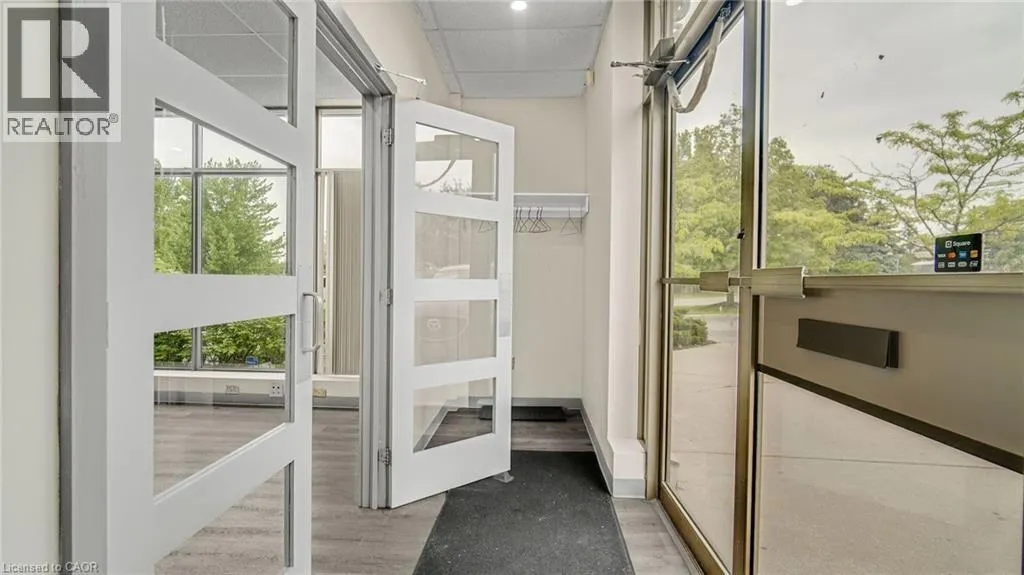 2 CASTLEWOOD Boulevard Unit# 12, #12